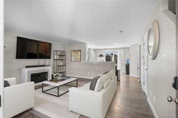 11656 Oakland Dr, Commerce City, CO 80640