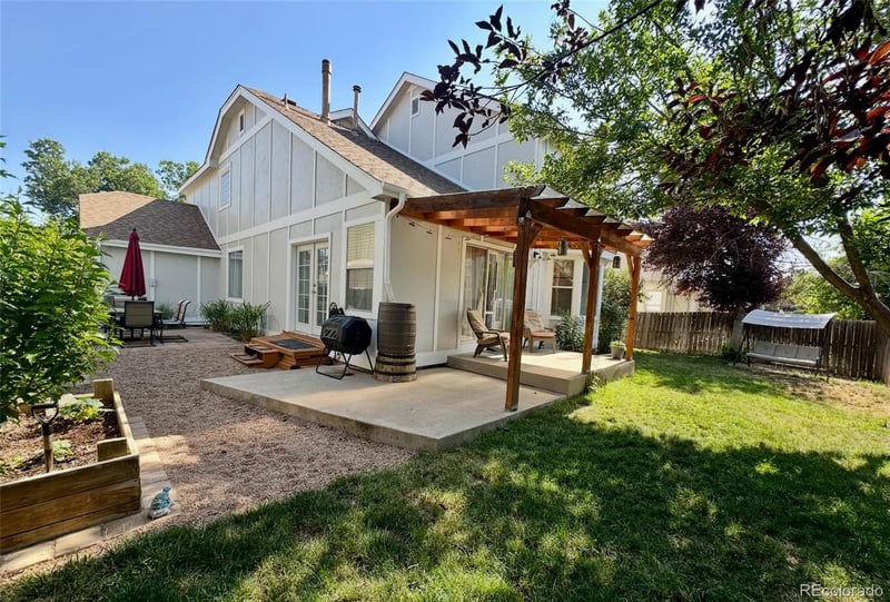 10017 Westside Cir, Littleton, CO 80125