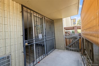 2231 S Vaughn Way #111B, Aurora, CO 80014