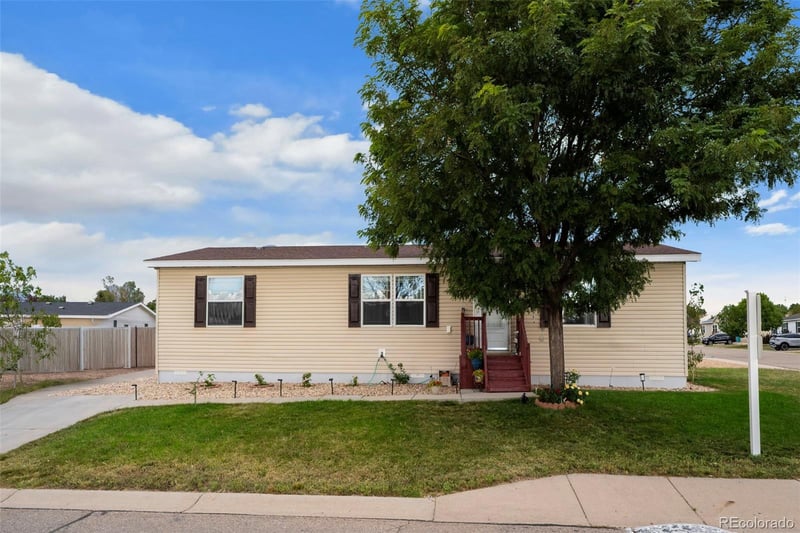 4103 Cedar Ln, Evans, CO 80620