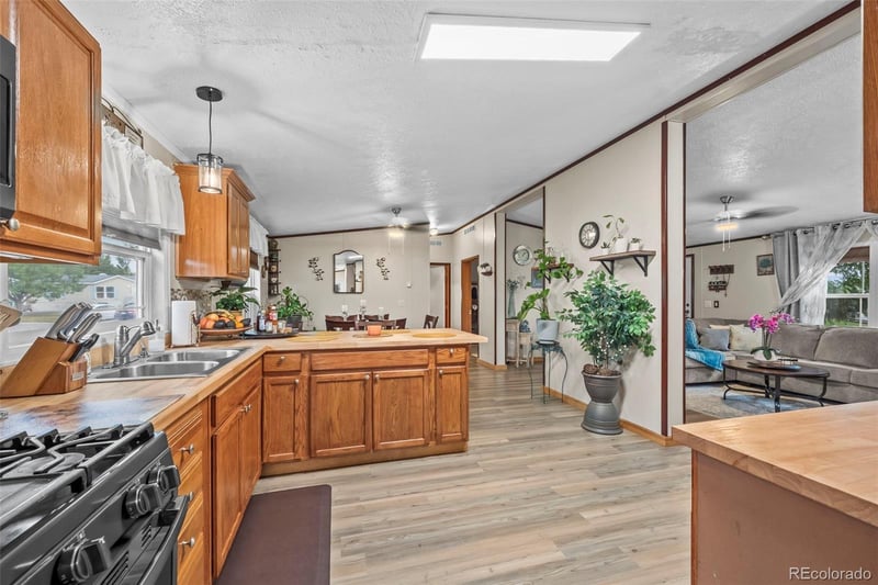 4103 Cedar Ln, Evans, CO 80620