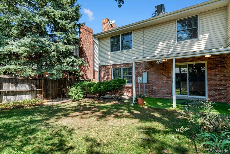 13952 E Arizona Ave, Aurora, CO 80012