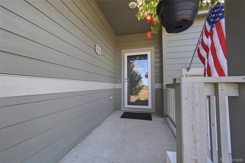 42699 Ivydel Cir, Elizabeth, CO 80107