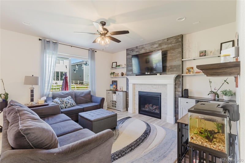 5447 Gray Wolf Ln, Castle Rock, CO 80104