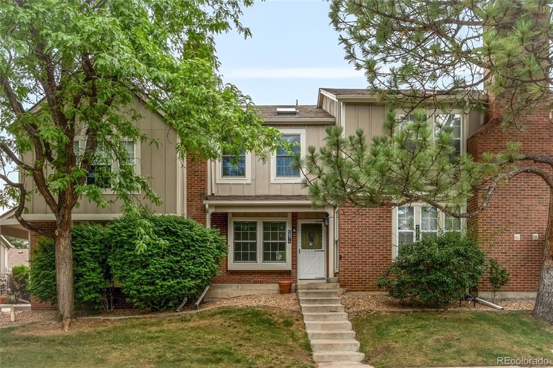 9657 Chatfield Ave #B, Littleton, CO 80128