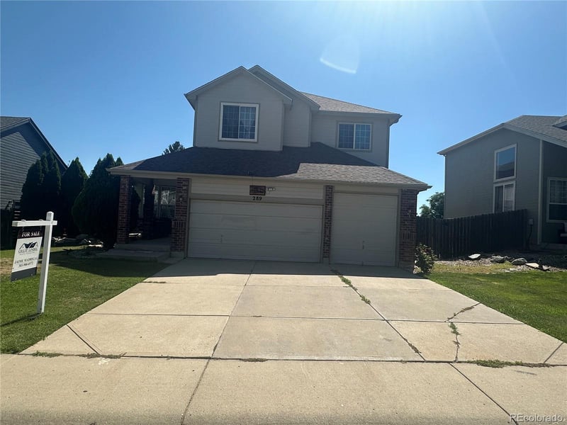 289 Holden Ln, Johnstown, CO 80534