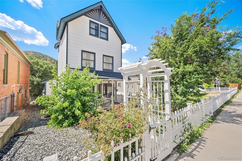 1229 Colorado Blvd, Idaho Springs, CO 80452