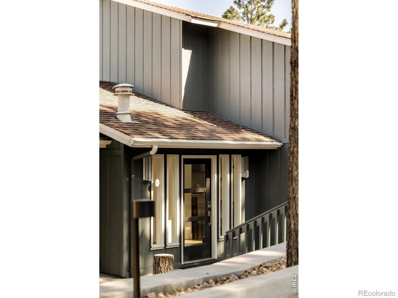 252 Pine Tree Ln, Boulder, CO 80304
