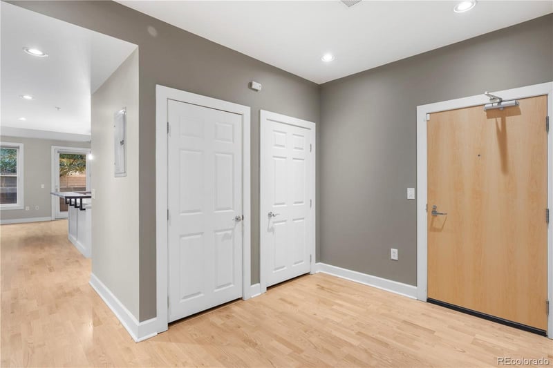 1630 Clarkson St #110, Denver, CO 80218