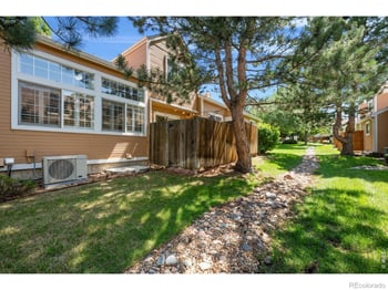 6465 Yank Ct #B, Arvada, CO 80004