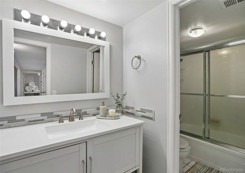 3141 Tamarac Dr #301F, Denver, CO 80231