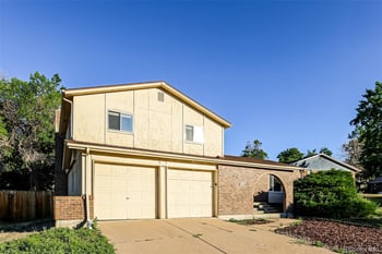 8239 Quay Dr, Arvada, CO 80003