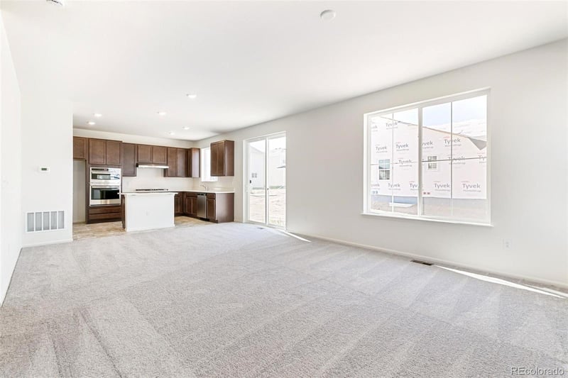 20474 E 57th Ave, Aurora, CO 80019