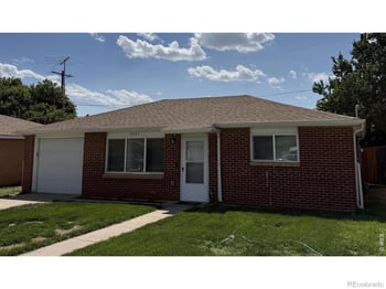 3625 Elliot Ct, Evans, CO 80620