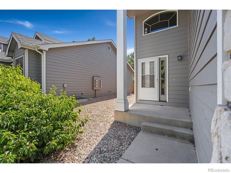 4221 Gemstone Ln, Fort Collins, CO 80525