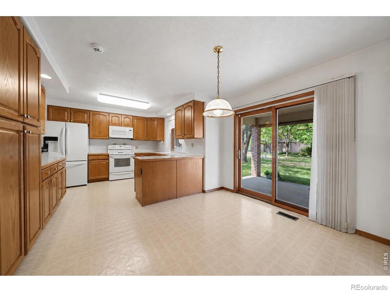 1805 44th Ave Ct, Greeley, CO 80634
