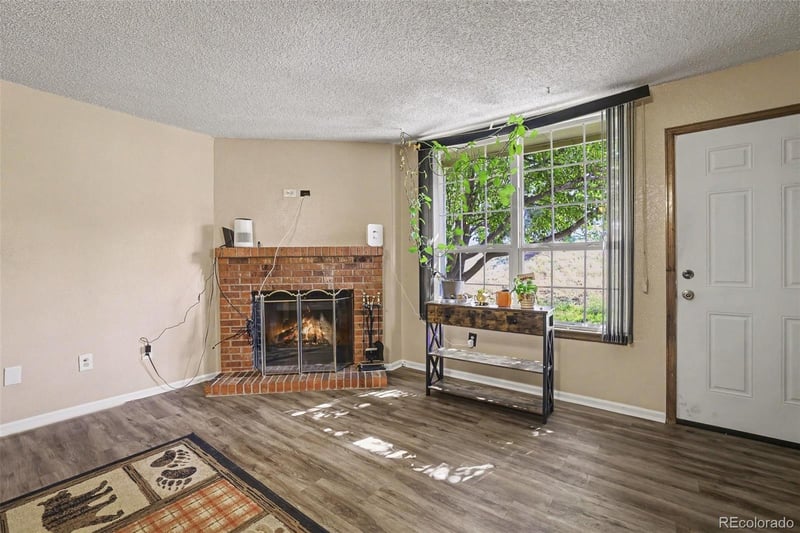999 S Miller St #102, Denver, CO 80226