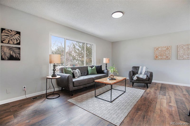8369 Briarwood Ave, Englewood, CO 80112