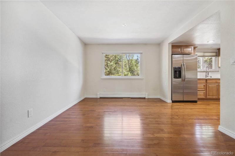 1424 Lima St, Aurora, CO 80012