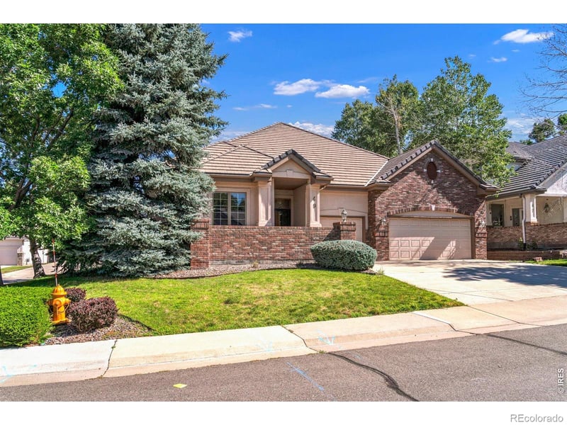 49 Coral Pl, Greenwood Village, CO 80111