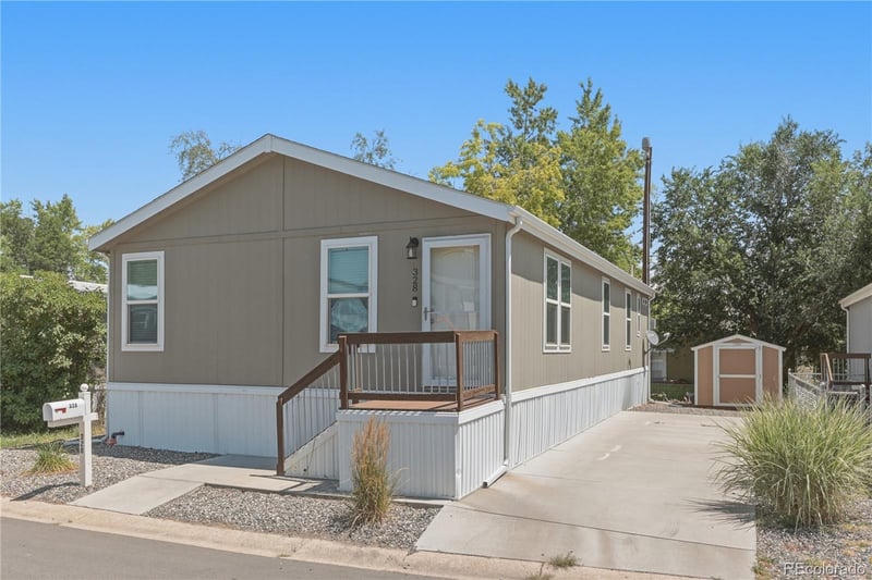 1801 92nd Ave Lot 328, Denver, CO 80260