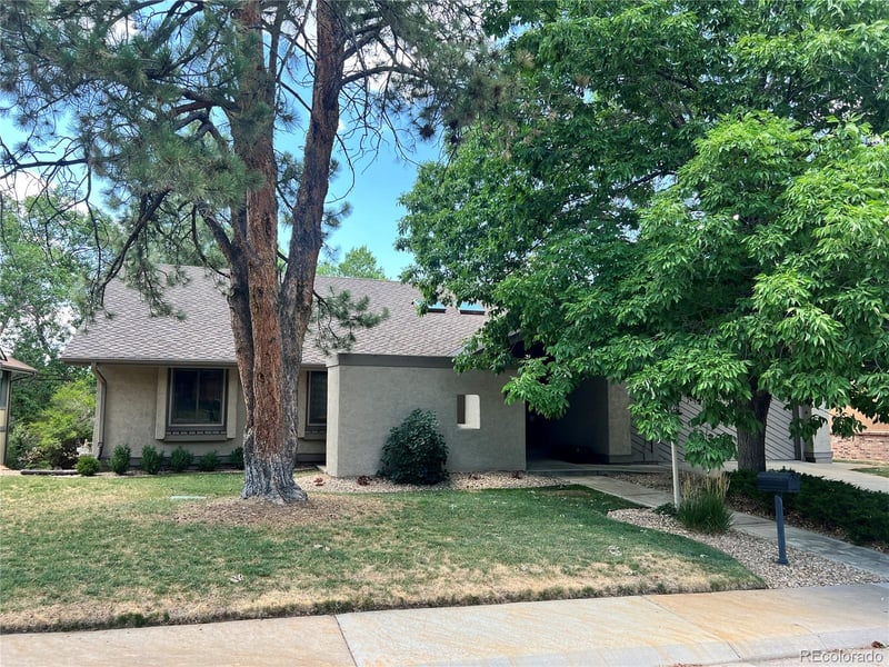 6113 Galena Ct, Englewood, CO 80111