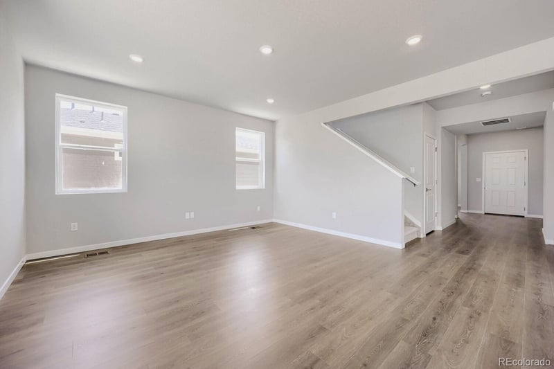 46431 Heritage Ave, Bennett, CO 80102