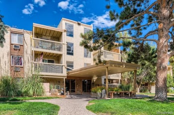 1302 S Parker Rd #123, Denver, CO 80231