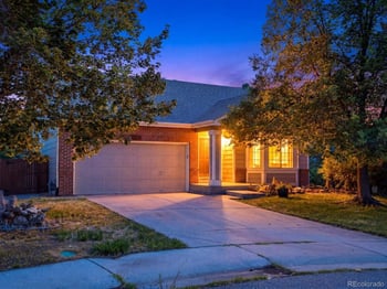9470 Morning Glory Ln, Littleton, CO 80130