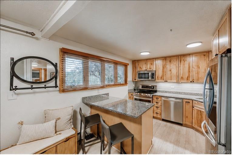 365 Salt Lick Cir, Silverthorne, CO 80498