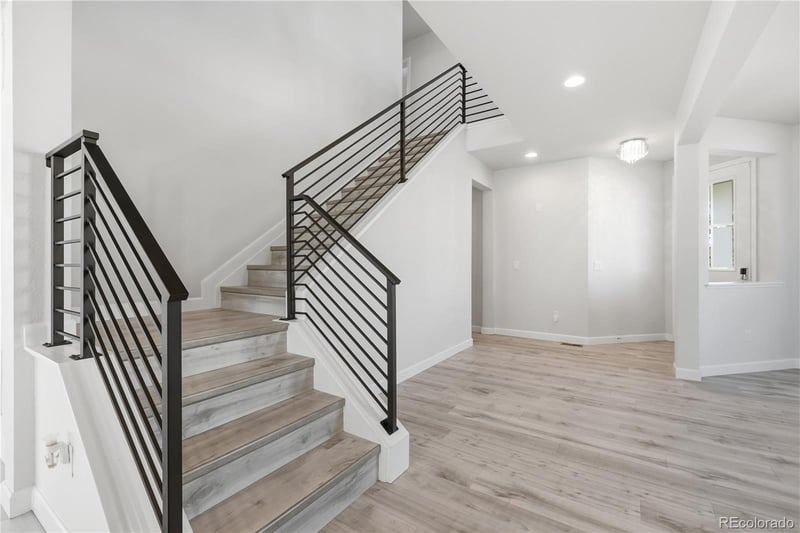 27615 Geddes Pl, Aurora, CO 80016