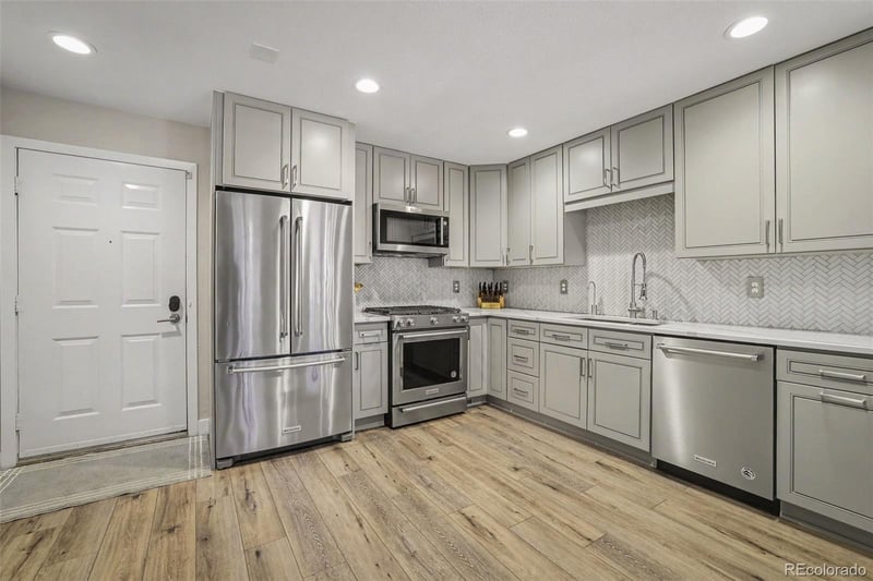 6479 Havana St #A, Englewood, CO 80111
