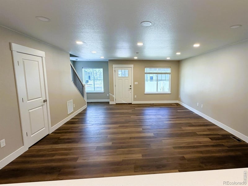 1329 4th St #150, Loveland, CO 80537