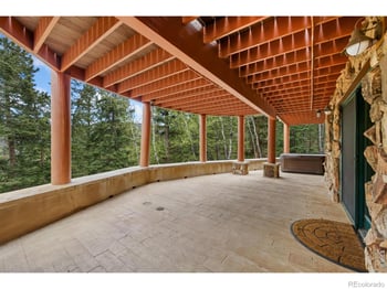 1490 Hummingbird Dr, Estes Park, CO 80517