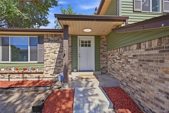 3368 S Elkhart St, Aurora, CO 80014