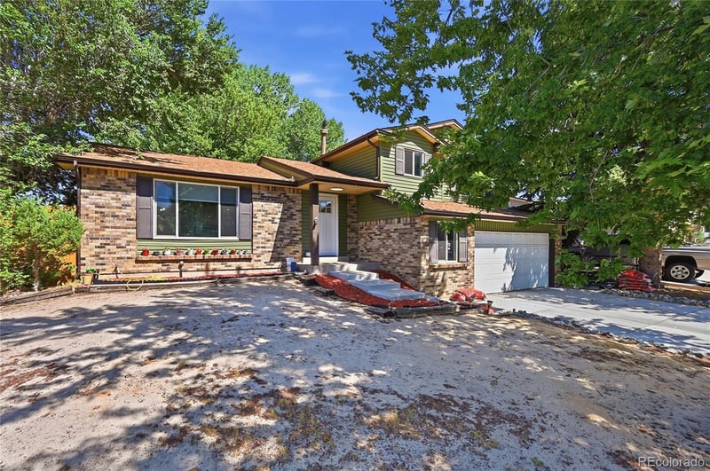 3368 S Elkhart St, Aurora, CO 80014