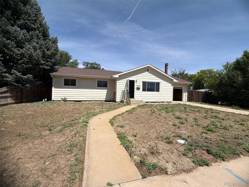 303 Belmont Pl, Fort Morgan, CO 80701