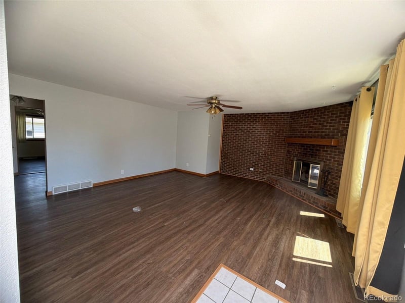 303 Belmont Pl, Fort Morgan, CO 80701