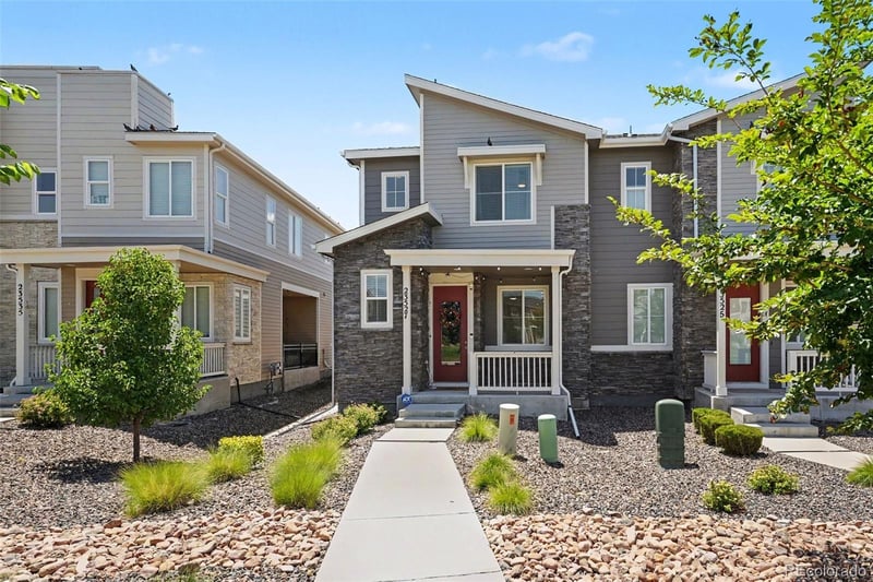 23527 E 5th Pl, Aurora, CO 80018