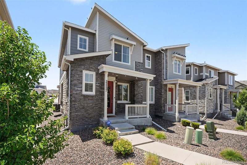 23527 E 5th Pl, Aurora, CO 80018