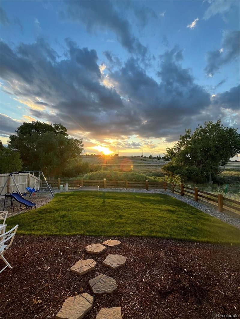 241 Paloma Way, Elizabeth, CO 80107