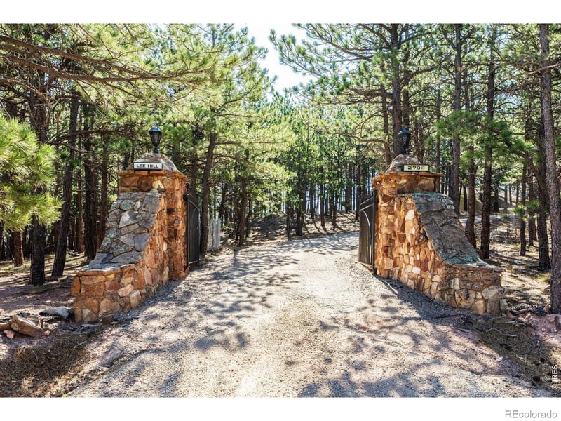 2790 Lee Hill Dr, Boulder, CO 80302