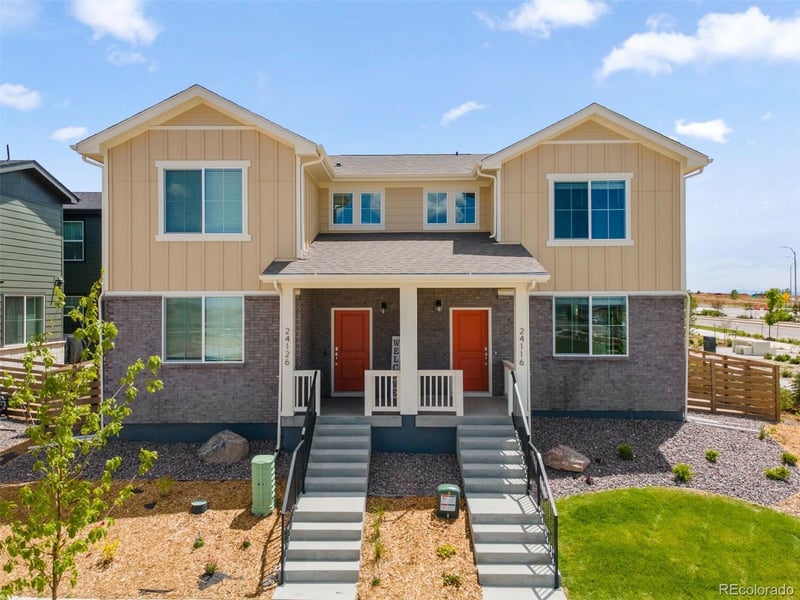24116 53rd Dr, Aurora, CO 80019