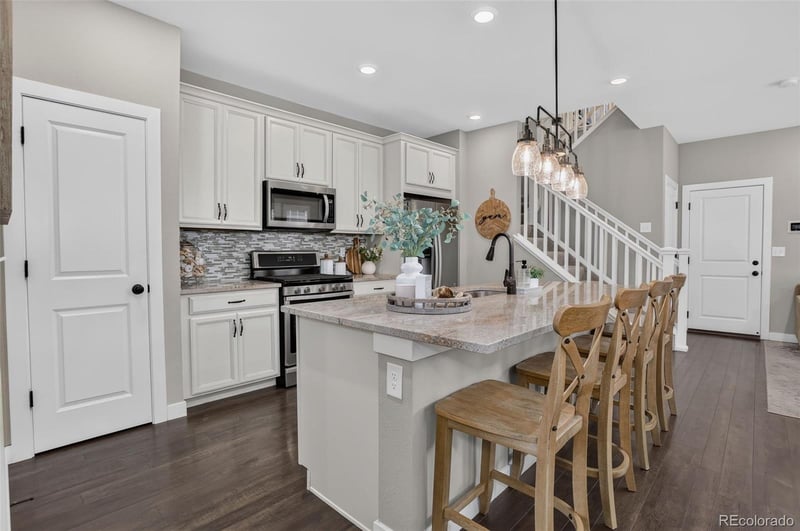 7639 Zante Ct, Aurora, CO 80016