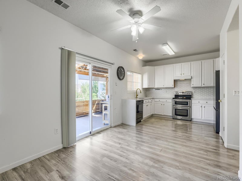 19355 58th Dr, Aurora, CO 80019