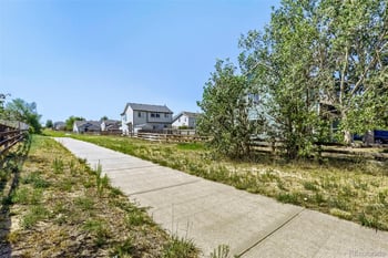 21004 E 41st Pl, Denver, CO 80249