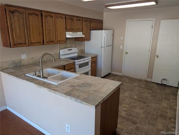 2949 S Biscay St, Aurora, CO 80013