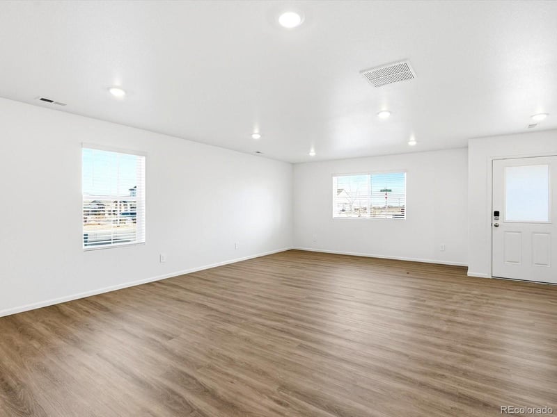 21229 E 65th Ave, Aurora, CO 80019