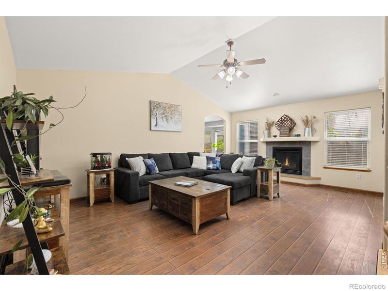 328 Gypsum Ln, Johnstown, CO 80534