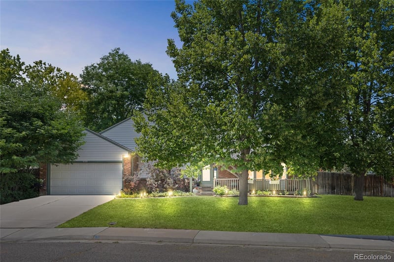 6209 Lee St, Littleton, CO 80127